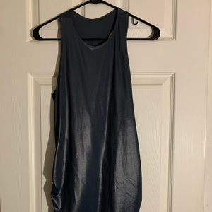 Peach brand Stella Tank. Faux leather look.
Never worn. Steel gray